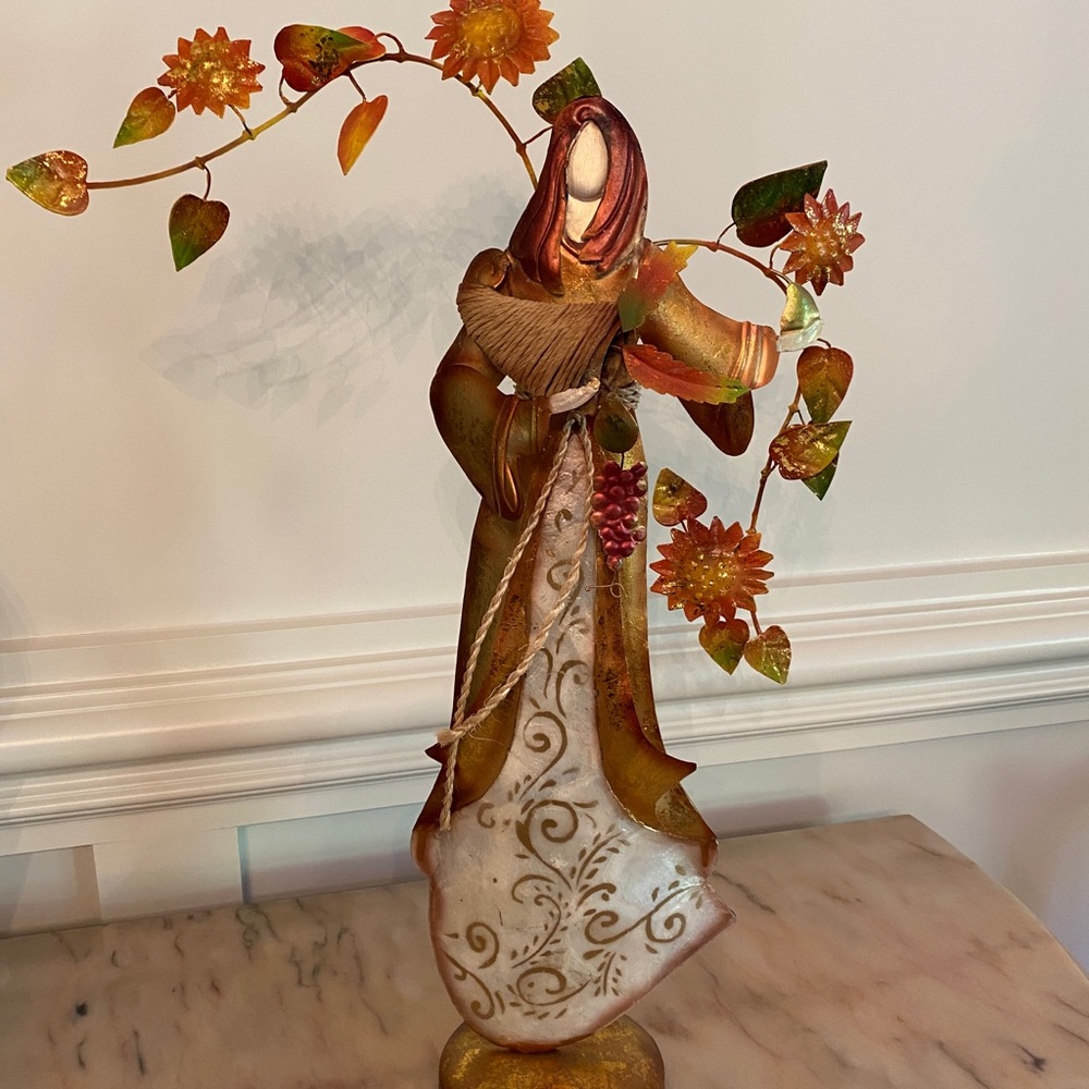 CAPRIZ GOLD AUTUMN TABLE TOP ANGEL